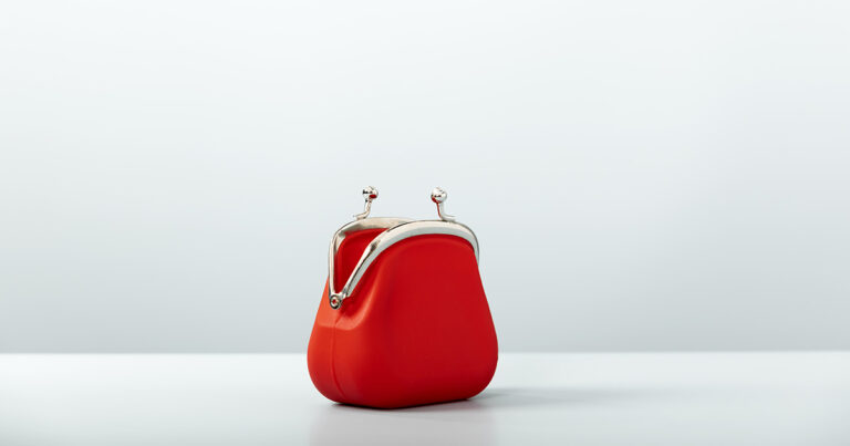 10 offbeat things people do to save money