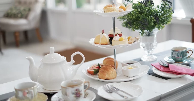 80 must-know British slang: Are you ready to talk like a local?