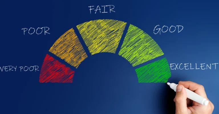 Crushing the Catch-22: 9 ways to build your credit score as an expat in the United States