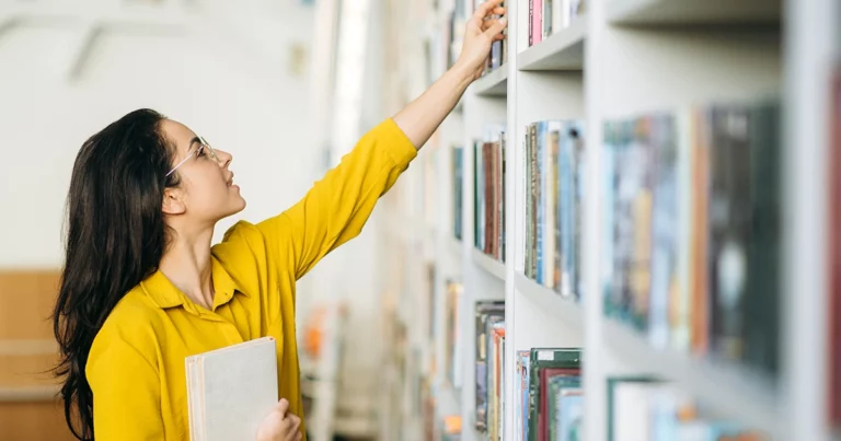 10 highest paying part-time jobs for students in Ireland 2025