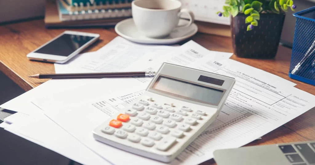 Demystifying income tax in the United States: A comprehensive overview blog image