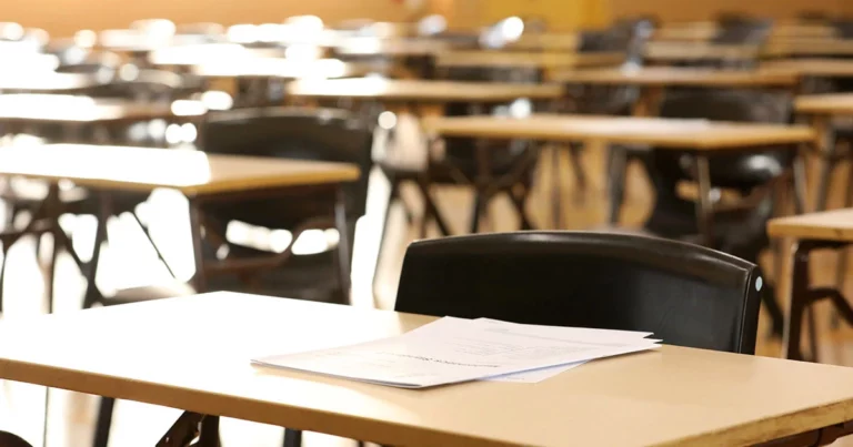 ACT Exam: The complete guide to America College Testing